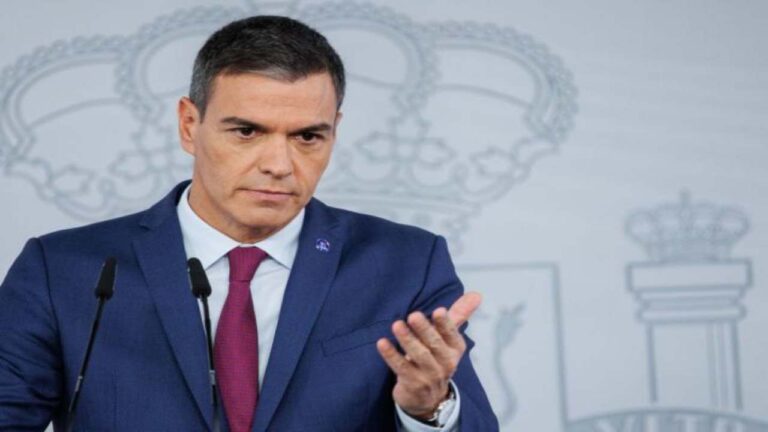 Pedro Sánchez: "Hasta siempre, Manolo"