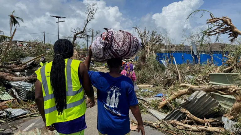 Suben a 15 los muertos por el ciclón Chido en el norte de Mozambique