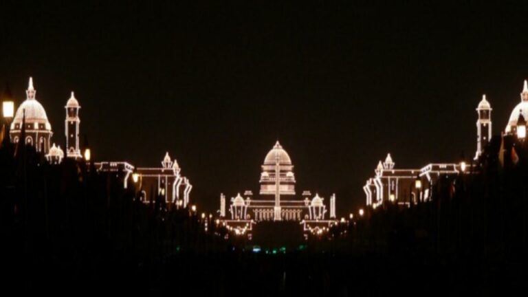 Nueva Delhi y otras ciudades indias extreman seguridad en la víspera de Año Nuevo