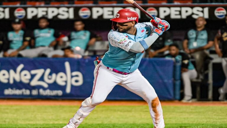 Cardenales de Lara inició la novena semana repartiendo batazos