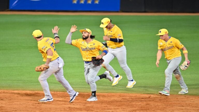 Magallanes le volvió a pasar el rodillo a Caribes para barrerlos en la serie