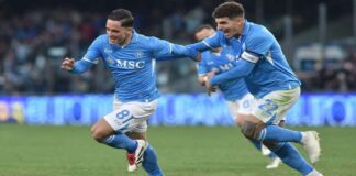 Raspadori mantiene al Napoli en la cima junto a Atalanta