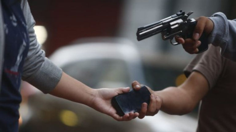 Perú declara en emergencia varios distritos por aumento de criminalidad