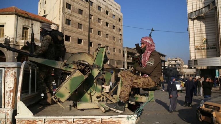 Emiratos Árabes condena la «ocupación» de Israel de la zona desmilitarizada de Siria