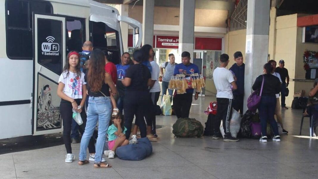 Más de 400 personas se han movilizado este mes desde el terminal de Puerto Ordaz