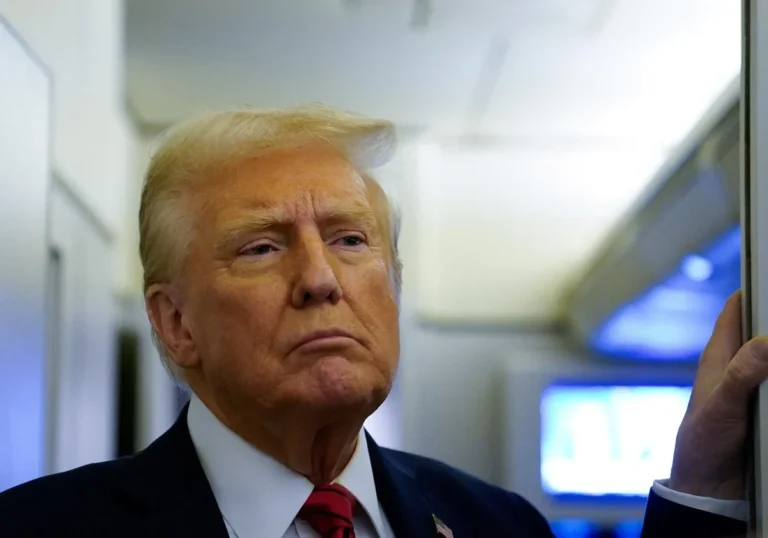 Trump pausa la entrada en vigor de los aranceles a México «por un mes», según Sheinbaum