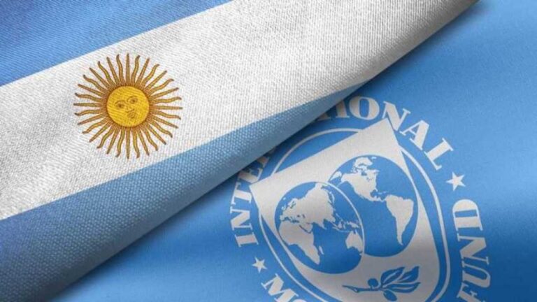 FMI insta a Argentina a salir de cepo para tener reservas e implementar políticas sociales