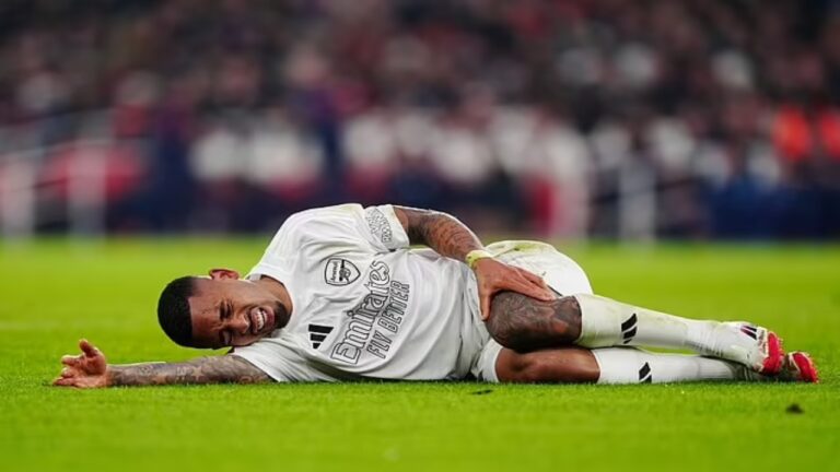 Gabriel Jesús sufrió una lesión en el ligamento cruzado y se despidió de la temporada