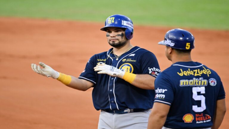 El buque magallanero se mantiene a flote gracias a una paliza a Tigres