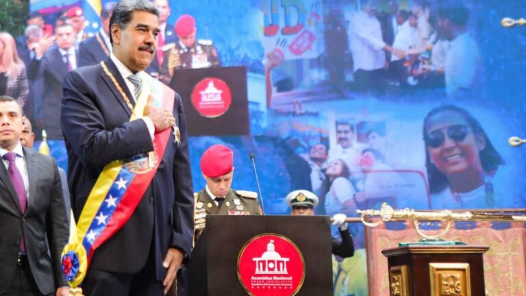 Nicolás Maduro creó comisión nacional para la reforma constitucional