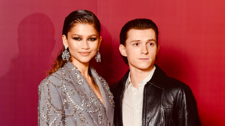 Zendaya y Tom Holland se comprometieron