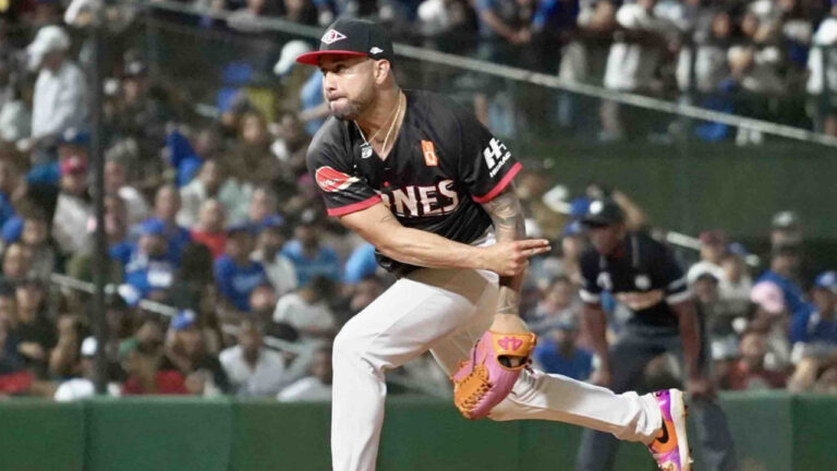 Bracho debuta con triunfo y Leones iguala la final del béisbol dominicano
