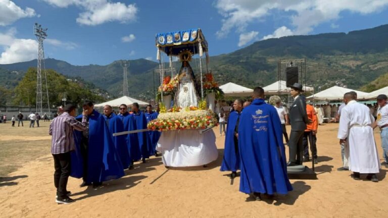Trujillanos conmemoran 455 años de solemnidad de su patrona, Nuestra Señora de La Paz