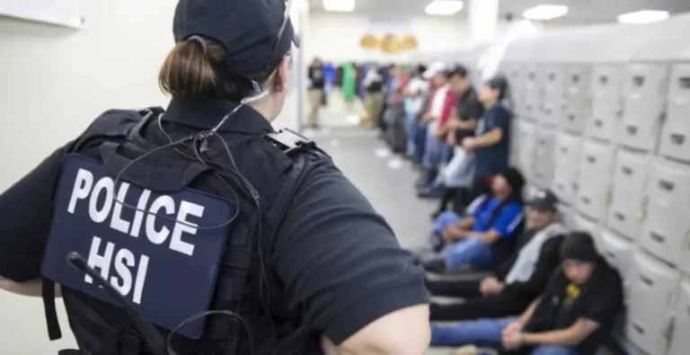 Trump da vía libre a redadas de migración en escuelas, colegios e iglesias