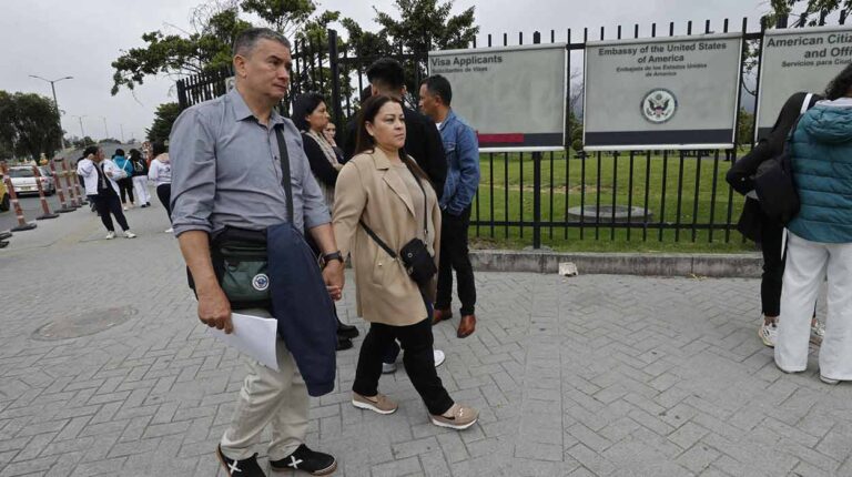 Se restablecen los servicios en la embajada de Estados Unidos en Colombia este #31Ene