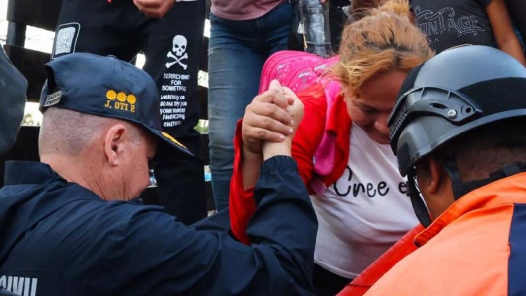 Autoridades de Norte de Santander atienden desplazados por enfrentamientos en el Catatumbo