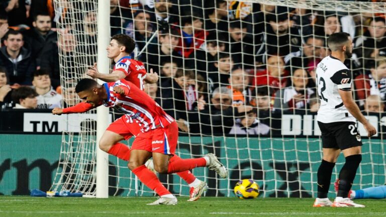 Atlético de Madrid sigue prendido en la pelea por LaLiga