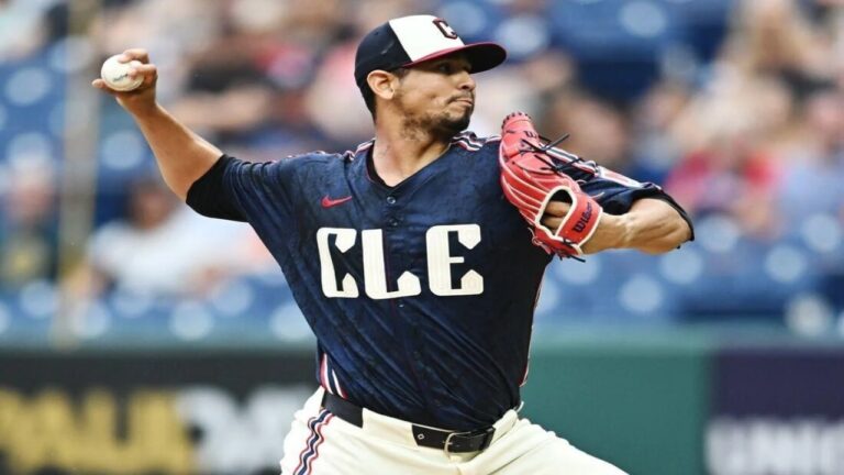 Carlos Carrasco firmó un acuerdo de ligas menores con Yankees de New York