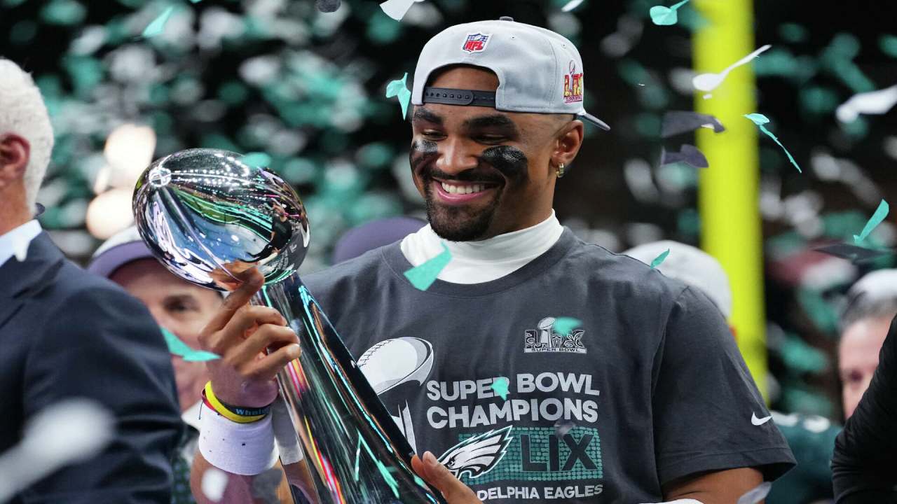 Jalen Hurts se llevó el MVP del Super Bowl LIX
