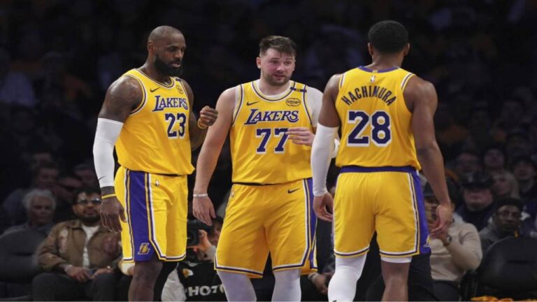 Doncic tuvo su debut victorioso con los Lakers