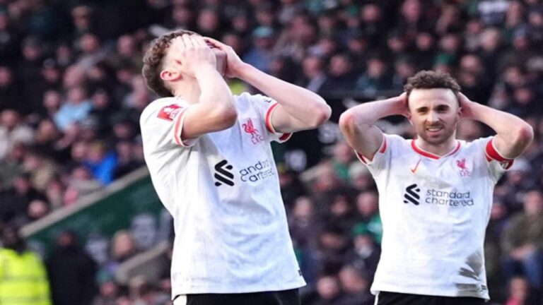 Liverpool se estrelló contra Plymouth en la FA Cup