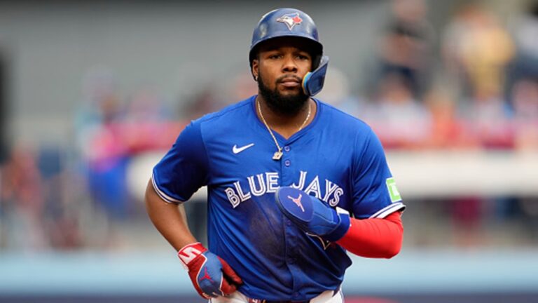 Guerrero Jr. le avisó a Toronto: «Ahora van a tener que competir con otros 29 equipos»