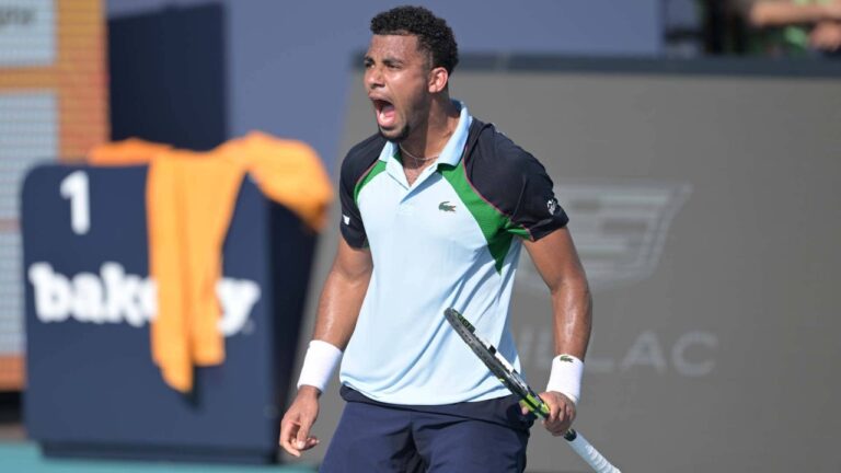 Arthur Fils eliminó a Zverev del Masters de Miami