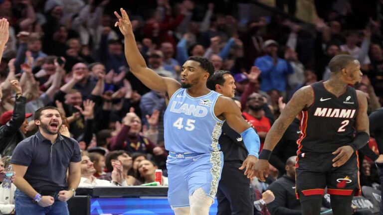Los Cavaliers aseguraron su presencia en los Playoff