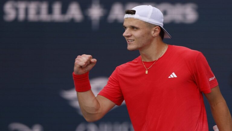 Mensik retará a «Nole» en la final de Miami