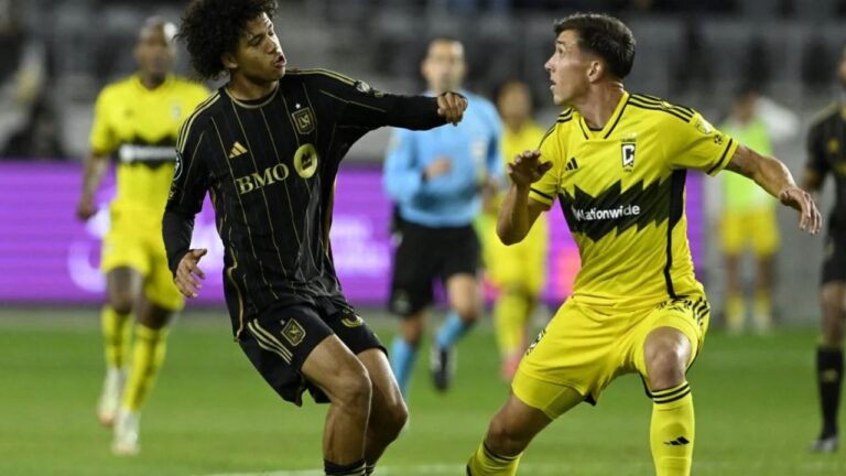 David Martínez disputó de titular la goleada de Los Ángeles FC en la Liga de Campeones de Concacaf