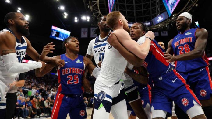 Pelea entre jugadores de Timberwolves y Pistons se robó los reflectores en la jornada dominical