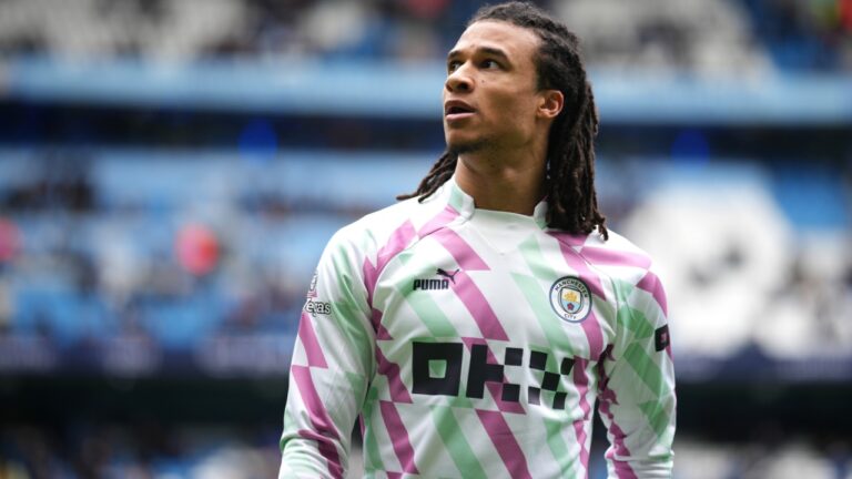 Manchester City se quedó sin otro defensa luego de la operación de Nathan Aké