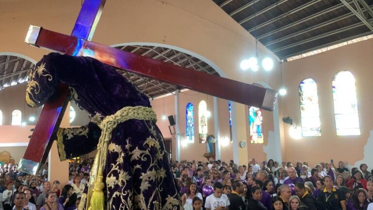 Autoridades eclesiásticas preparan programación religiosa para Semana Santa en Falcón
