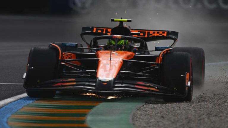 Lando Norris se impuso en la locura de Melbourne con la lluvia