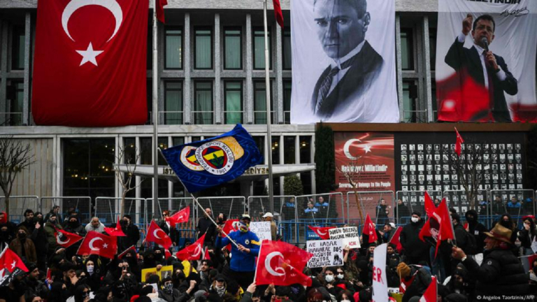 La oposición turca prepara el mitin del sábado con un amplio frente contra Erdogan
