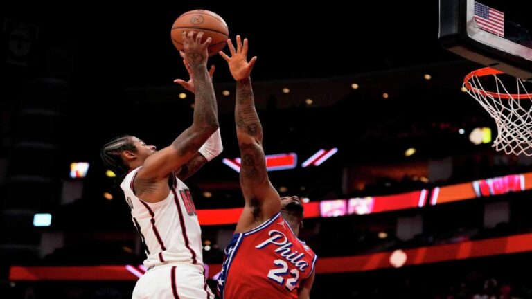 Rockets logró una remontada y los Lakers apalearon a los Spurs (+resultados)