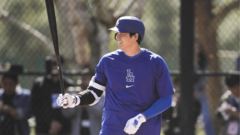 Shohei Ohtani se voló la barda en su estreno de la pretemporada