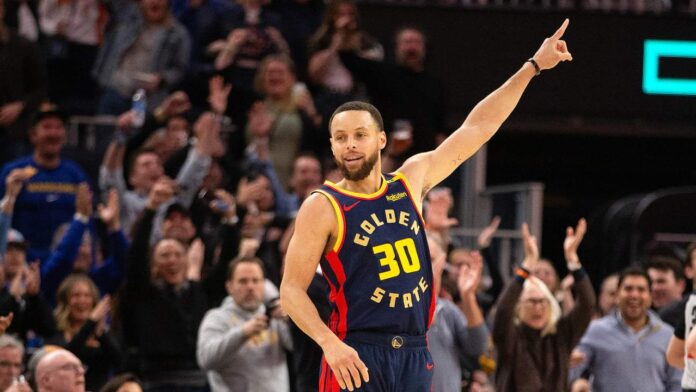 Steph Curry alcanzó el récord de 4.000 triples en la NBA
