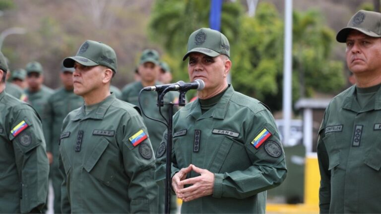 Fuerza Armada Nacional rechazó «secuestro» de venezolanos llevados a El Salvador