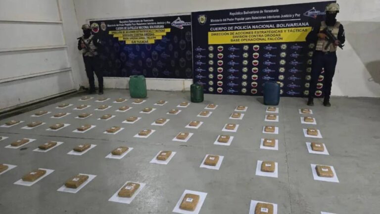 Incautaron 60 panelas de marihuana en Falcón