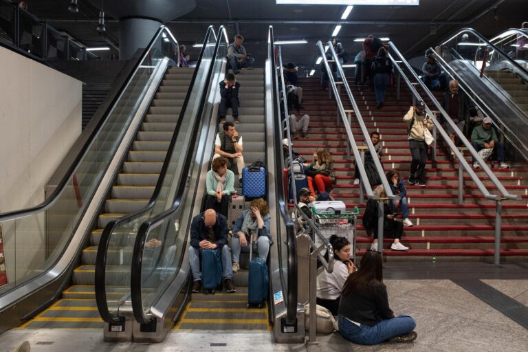 Conexión ferroviaria entre Madrid y Badajoz aún sigue suprimida tras el apagón