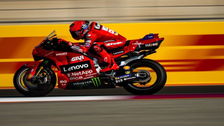 Márquez se llevó la sprint y recuperó el liderazgo del Mundial
