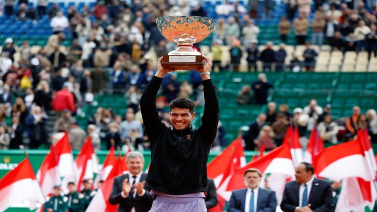 Carlos Alcaraz acabó con la ilusión de Musetti y se coronó en Montecarlo