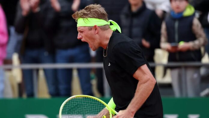 Davidovich sigue su sueño hacia las semifinales de Montecarlo