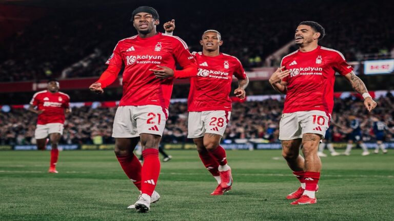 La «ley del ex» de Elanga ante el United acercó el sueño de la Champions para el Forest