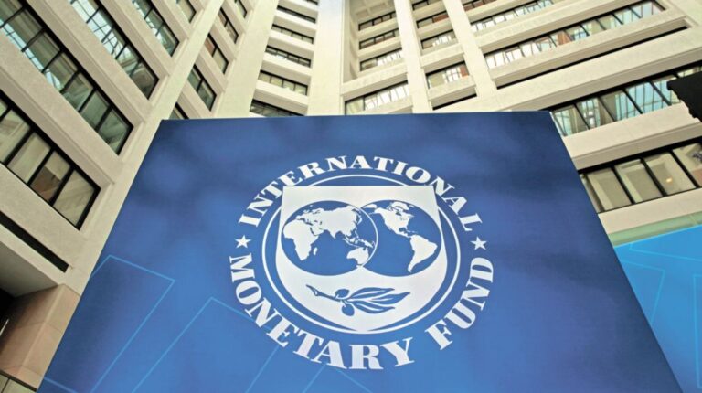 El FMI prevé que el envejecimiento de la gente puede rebajar hasta 2 puntos el PIB mundial
