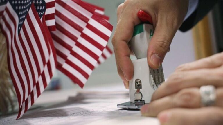 Jueces de inmigración podrán desestimar casos de asilo «deficientes» sin una audiencia