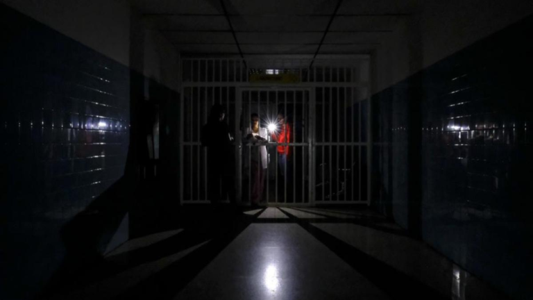 Portugal pide reabrir las escuelas «con normalidad» tras el apagón