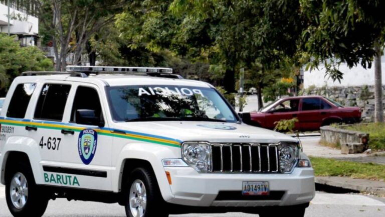 Tres mujeres y dos hombres fueron detenidos por delitos de trata de personas en Las Mercedes