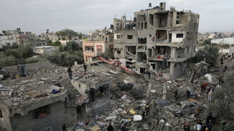 Miles de personas se reúnen en Jerusalén para pedir el fin de la guerra en Gaza